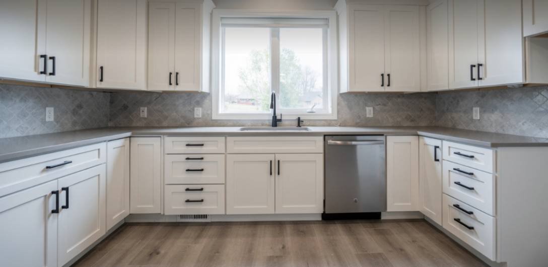 When Cabinet Refacing Is the Smarter Choice